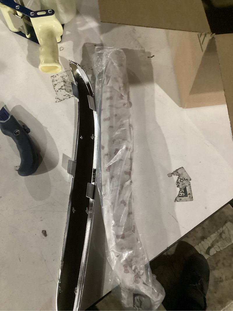 Condition photo showing Good Condition for front bumper molding trim chrome compatible with chrysler 300 2011 2012 2013 2014 left and right side bumper cover molding replaces ch1046103 ch1047103 68127941ab 68127940ab