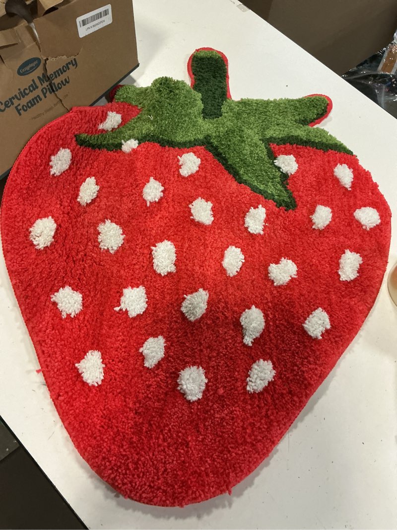 Condition photo showing Good Condition for tobeelec strawberry bathroom rugs, luxury absorbent non slip red bathroom mats, fruit shaped bathtub rug bathroom tub fun plush shower rugs washable