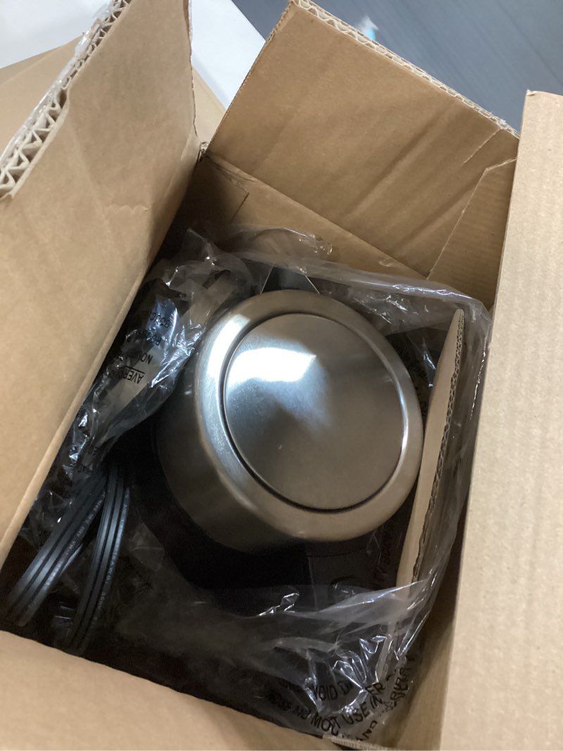 Condition photo showing New/Like New for Amazon Basics Electric Kettle with Glass Carafe for Tea and Coffee, BPA-Free, Fast Boiling, Auto Shut-Off, 1 Liter, 1500W, Glass and Steel Glass Carafe 1.1 Quarts