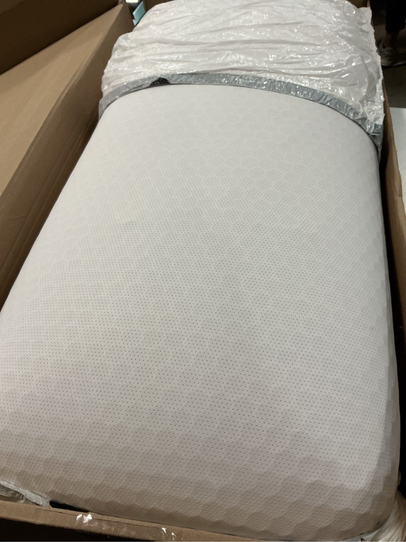 Condition photo showing Good Condition for purple harmony pillow – talalay latex foam cooling pillow for combo or side sleepers, 360º hex gelflex grid for no-pressure support and luxurious weightless feel - king, medium feel, tall height king - tall