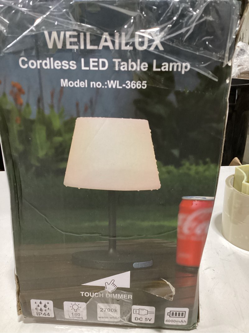 Condition photo showing Good Condition for WEILAILUX Outdoor Battery Operated Table Lamp Waterproof, 4000mAh Cordless Table Lamp Rechargeable, 