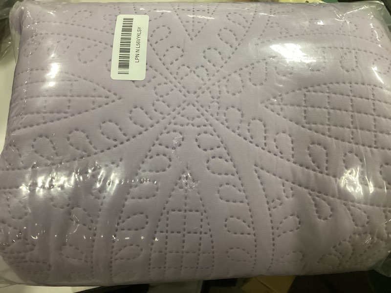 Condition photo showing New/Like New for Love's cabin Quilts for Queen Bed Lavender Bedspreads Bedding Set - Lightweight Bedspread Comforter - Coin Pattern Bedding Coverlet for All Season - 3 Pieces (1 Quilt, 2 Pillow Shams) Full/Queen (90"x96") Coin Pattern Lavender
