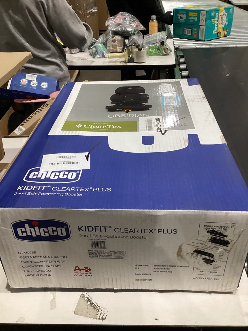 Condition photo showing New/Like New for Chicco KidFit ClearTex Plus 2-in-1 Belt-Positioning Booster Car Seat, Backless and High Back Booster Seat, for Children Aged 4 Years and up and 40-100 lbs. | Obsidian/Black KidFit ClearTex Plus Obsidian