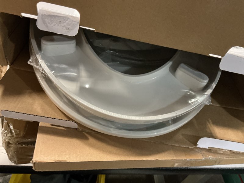 Condition photo showing Good Condition for brondell bidet toilet seat non-electric swash ecoseat, fits elongated toilets, white - dual nozzle system, ambient water temperature - bidet with easy installation s101 elongated