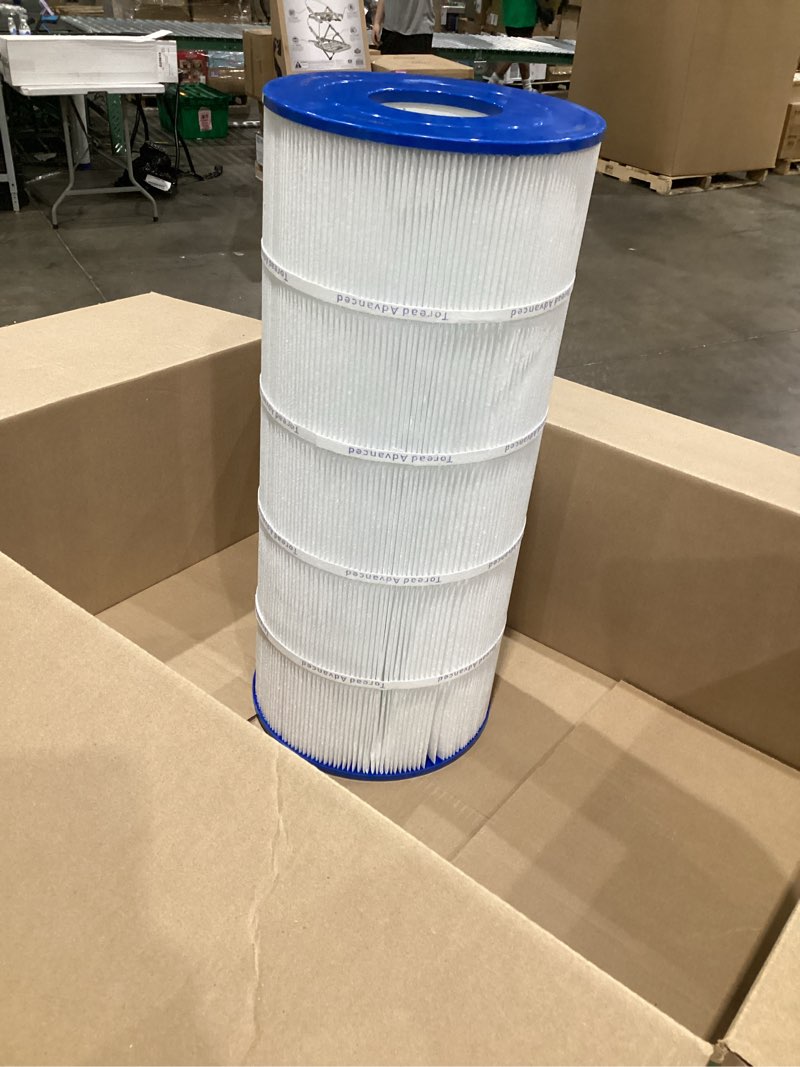 Condition photo showing Good Condition for unicel c-8425 200 square foot media replacement pool filter cartridge with 250 pleats, compatible with jandy