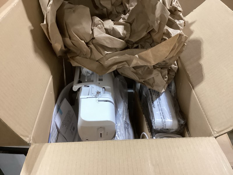 Condition photo showing Good Condition for Brother LB5500 Combo Sewing & Embroidery Machine