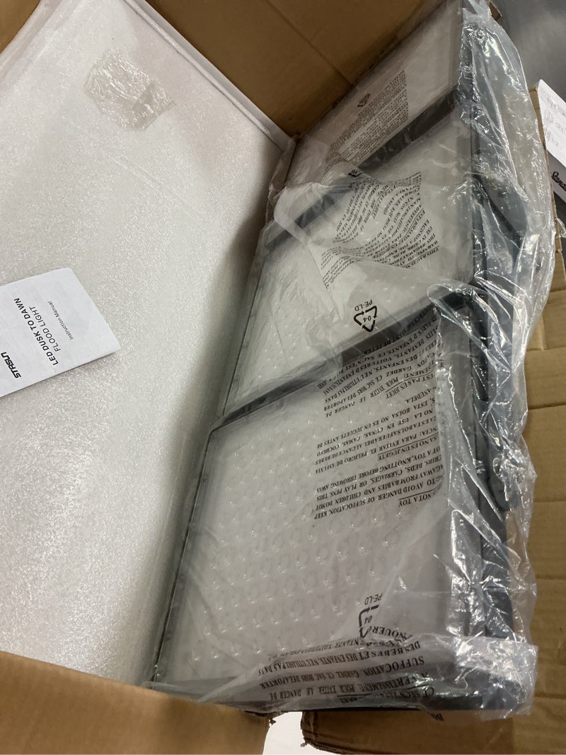Condition photo showing Good Condition for STASUN 900W Dusk to Dawn Flood Light, 90000LM 6000K LED Floodlight Outdoor with Photocell Sensor, IP66 Waterproof, 3Head Muti Angle Lighting for Parking Lot, Stadium, Arena, Commercial, Sport Court