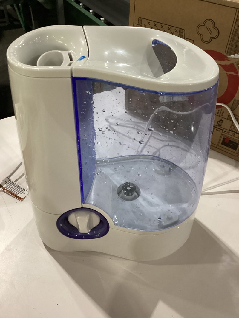 Condition photo showing Good Condition for Vicks Warm Mist Humidifier Filter?Free 1Gal Tank, Auto Shut?Off, Night Light, VapoPad and VapoSteam Compatible 1 Count (Pack of 1) White