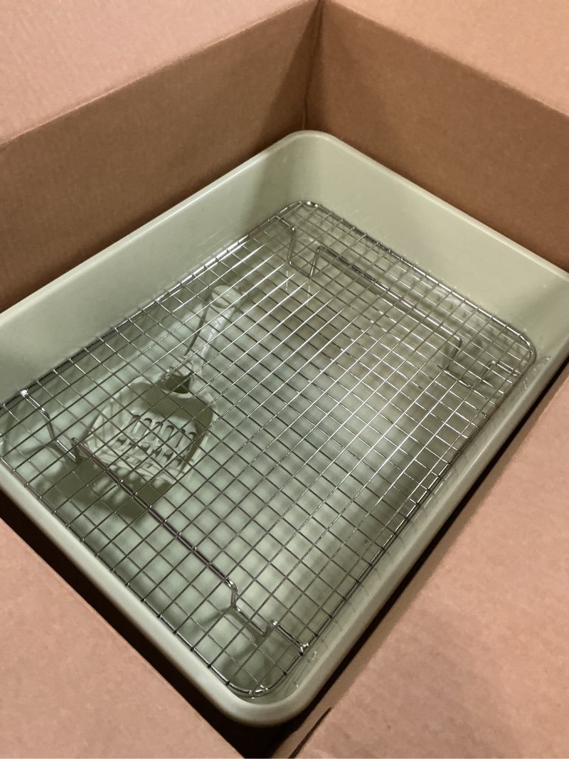 Condition photo showing Good Condition for Upgraded Large & Medium Litter Box for Rabbits & Guinea Pigs – Ideal for Bunnies, Ferrets, and Small Pets High-Capacity Cage Toilet Tray with Elevated Grid & Low Entry Design (Large)