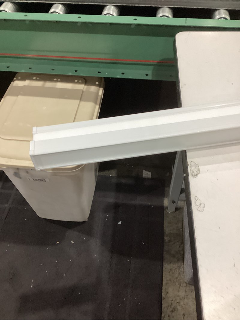 Condition photo showing Good Condition for blindsavenue cellular honeycomb cordless polyester shade, 9/16" single cell, light filtering, white, size: 35" w x 48" h white 35"w x 48"h