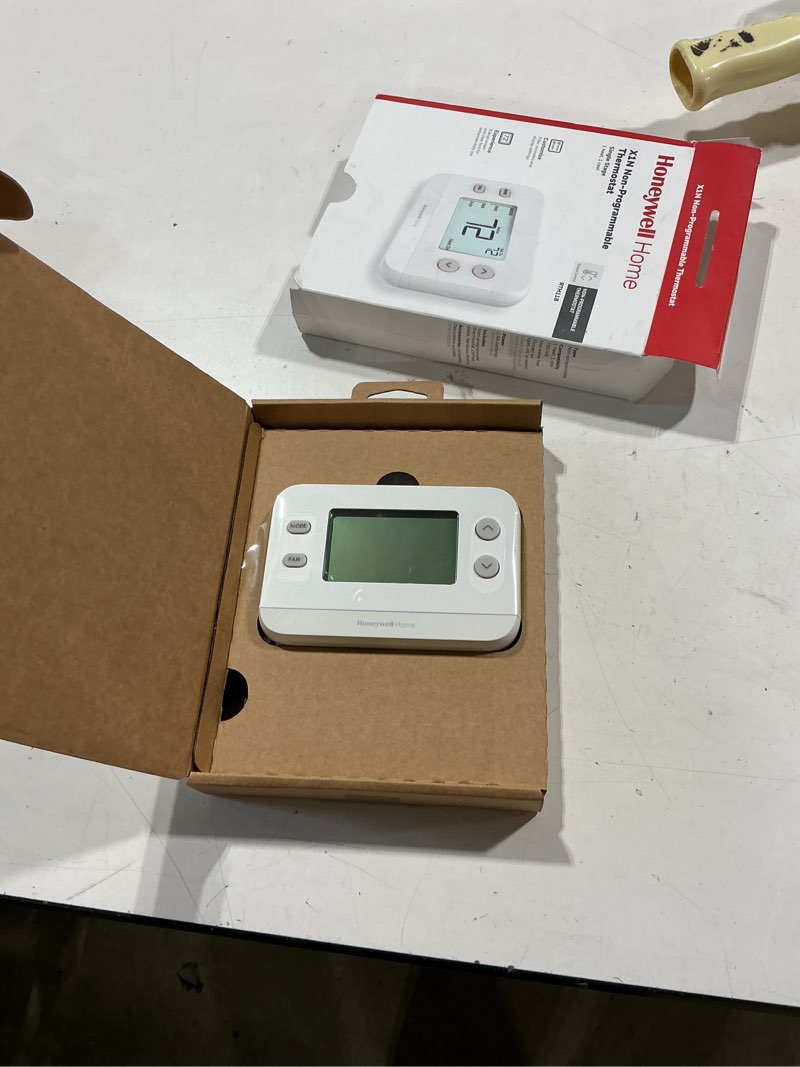 Condition photo showing Good Condition for honeywell home x1n heating and cooling push button non-programmable thermostat