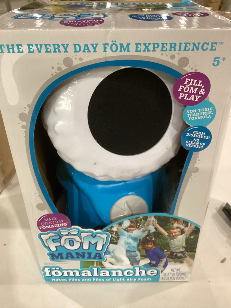 Condition photo showing Good Condition for fom mania little kids fomalanche foam machine | non-toxic tear-free powered foam making machine | includes bonus 21oz of foam concentrate to make tons of foam | kids ages 5+