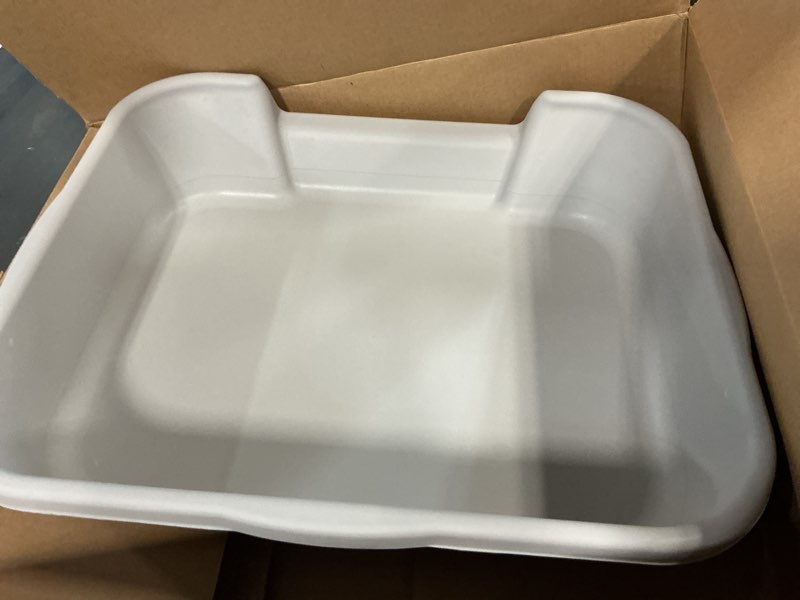 Condition photo showing Good Condition for KittyGoHere Senior Cat Litter Box 1 Pack, Large Beach Sand Low Entrance Kitty Litter Box, Sized for Cats Comfort, Perfect for Senior and Arthritic Cats, Made in USA