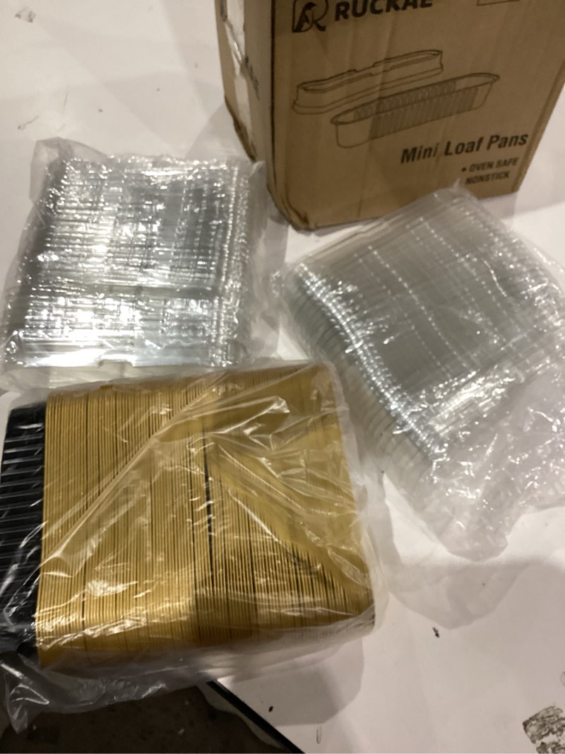 Condition photo showing Good Condition for Ruckae 100 Pack Mini Loaf Pan Mini Loaf Baking Pans with Lids and Spoons,Disposable Aluminum Foil Pans, Rectangle Tin Foil Pans with Lids for Home, Pary, Picnics (Black Gold) Black/Gold