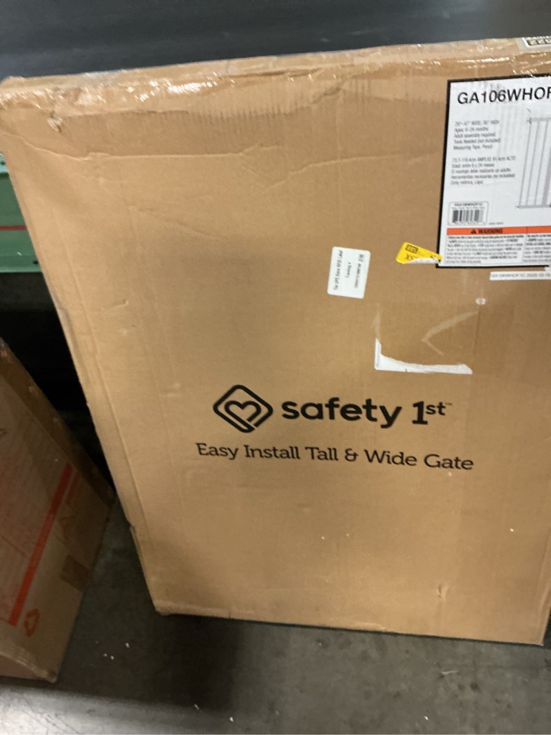 Condition photo showing New/Like New for safety 1st extra wide baby gate with door: premium child safety, extra tall gate for doorways, dog gates, easy installation, 36" tall & wide, fits 29"-47" 1-pack 29" to 47" wide x 36" tall white