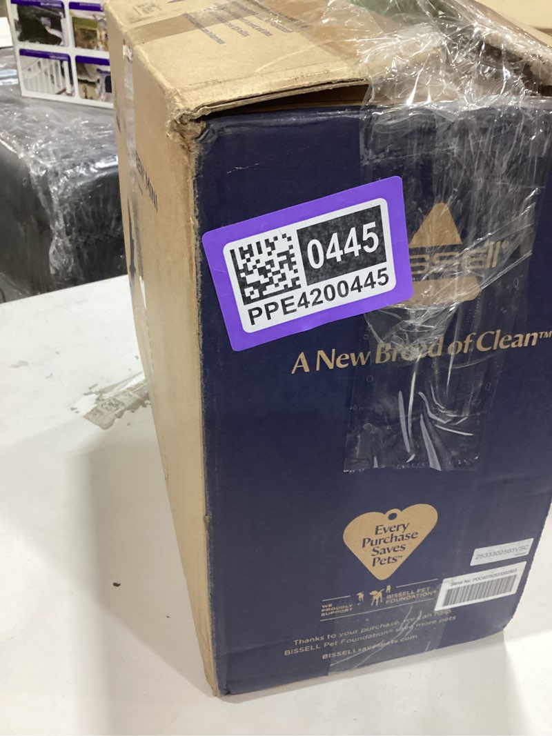https://lotting-media.assets.bidfta.com/lotting_ba2e0a98-c6bc-4fd7-97ef-d82f68d3124a