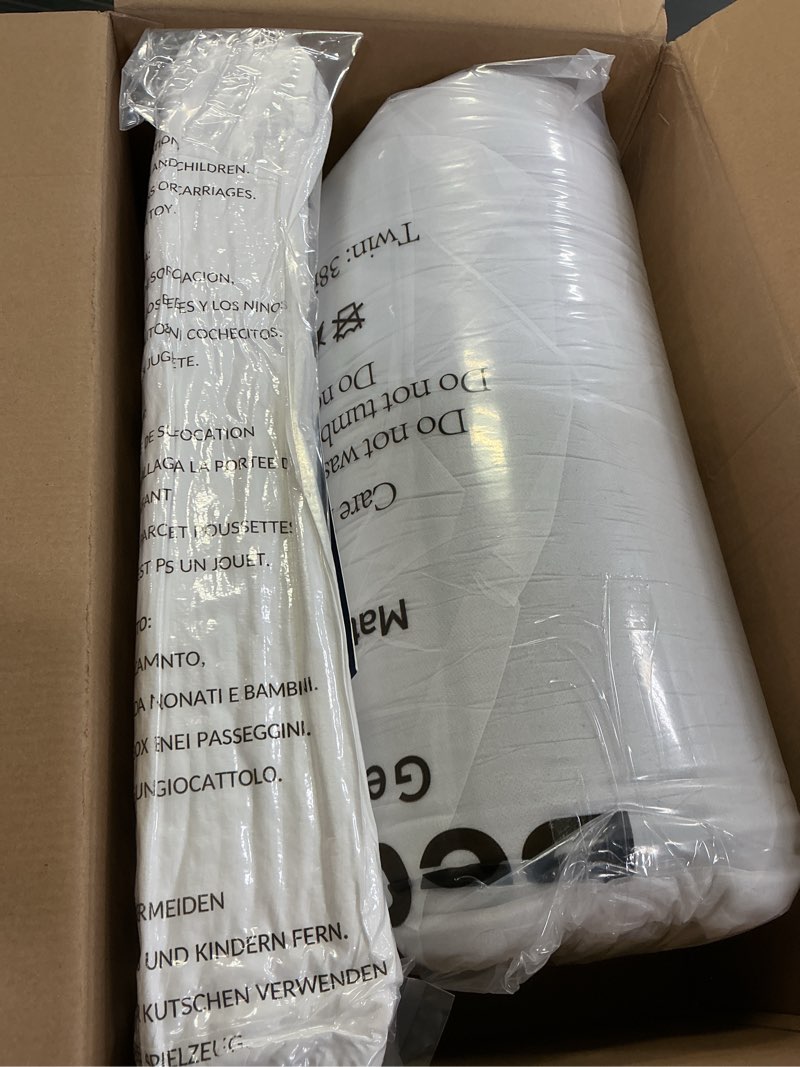 Condition photo showing New/Like New for Bedsure 4 Inch Memory Foam Mattress Topper Twin Size, Dual Layer 2.5 Inch Gel Memory Foam & 800 GSM Waterproof Pillow Top Cooling Mattress Pad with 8-21 Inch Deep Pocket (Twin, 39x75 Inches) Gray Twin