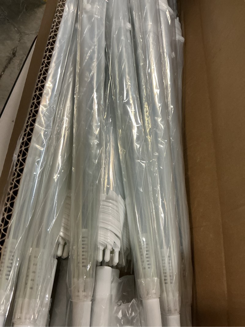 Condition photo showing Good Condition for 16 pack clear wedding umbrellas bulk – transparent umbrellas with j hook handle, windproof stick canopy for bride groom photography, outdoor events, party décor