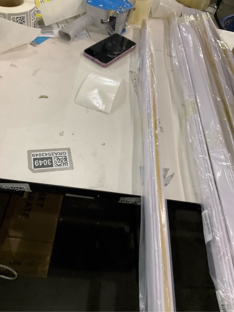 Condition photo showing New/Like New for Gaahing 3 Pcs 39" Wall Corner Guards, White Wood Grain L-Shaped Outside Corner Shield for Wall Edge, Door Frame Protector Bumper Wood Grain White 3Pcs x 39"L