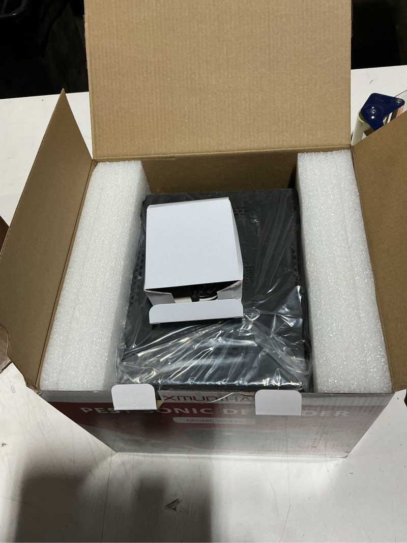 Condition photo showing New/Like New for High Power Ultrasonic Mouse Repellent, Plug-in and Bionic Cat-Call Rodent Detterent, Pest Repellent for Buildings, Garages, Attics, Warehouse, Restaurant, Supermarket, Coverage up to 6000 Square Feet Black