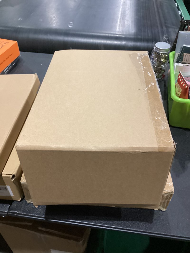 Condition photo showing New/Like New for BLOSMON Garlands for Decoration Christmas with Light - 2 Pcs 6.2ft Prelit Gold Glitter Battery Operated Christmas Garland for Stairs Railing Mantle Decor - 12 Lighting Modes Remote Timer 2 6.2ft Gold Glitter