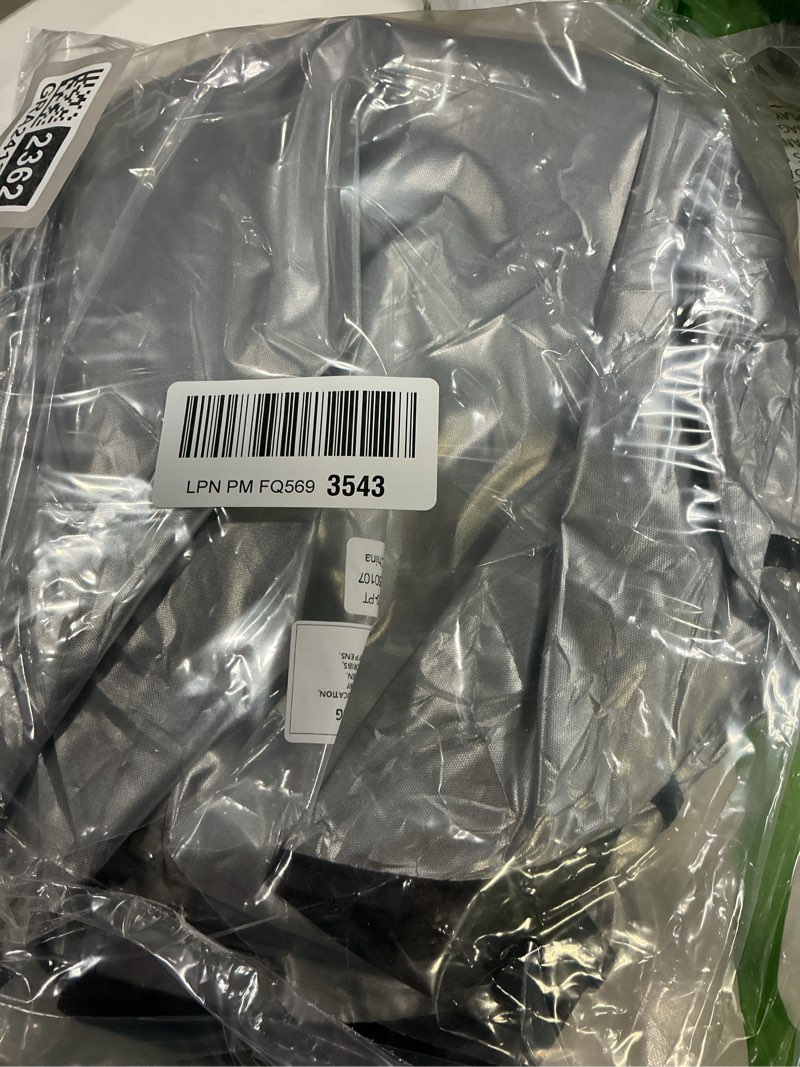 Condition photo showing Good Condition for KUST Windshield Sun Shade for Kia Sorento SUV Accessories 2021-2024 2025 Window Sunshade Sun Visor Protector Foldable Blocks UV Rays Keep Your Car Cooler Sunshade for 2021-present Kia Sorento