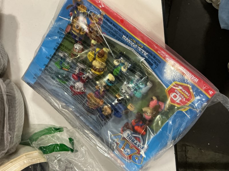 Condition photo showing Good Condition for paw patrol, 10th anniversary, all paws on deck toy figures gift pack with 10 collectible action figures, kids toys for ages 3 and up toy figures gift pack (10 characters)