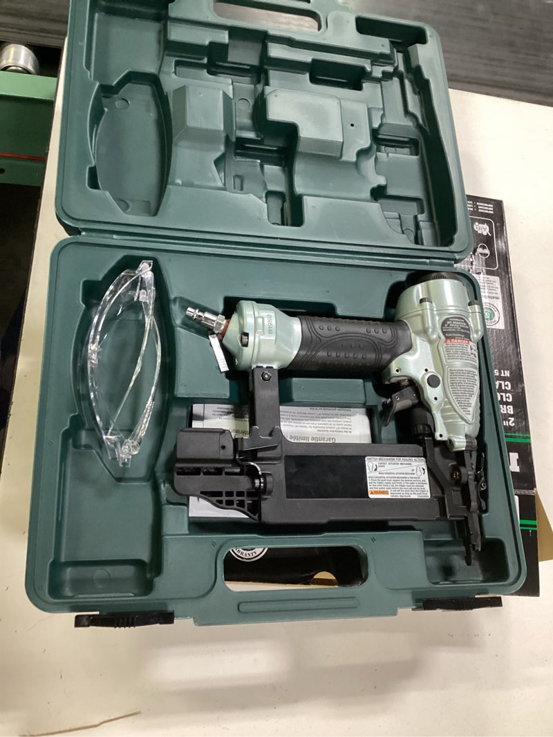 Condition photo showing As Is for metabo hpt brad nailer