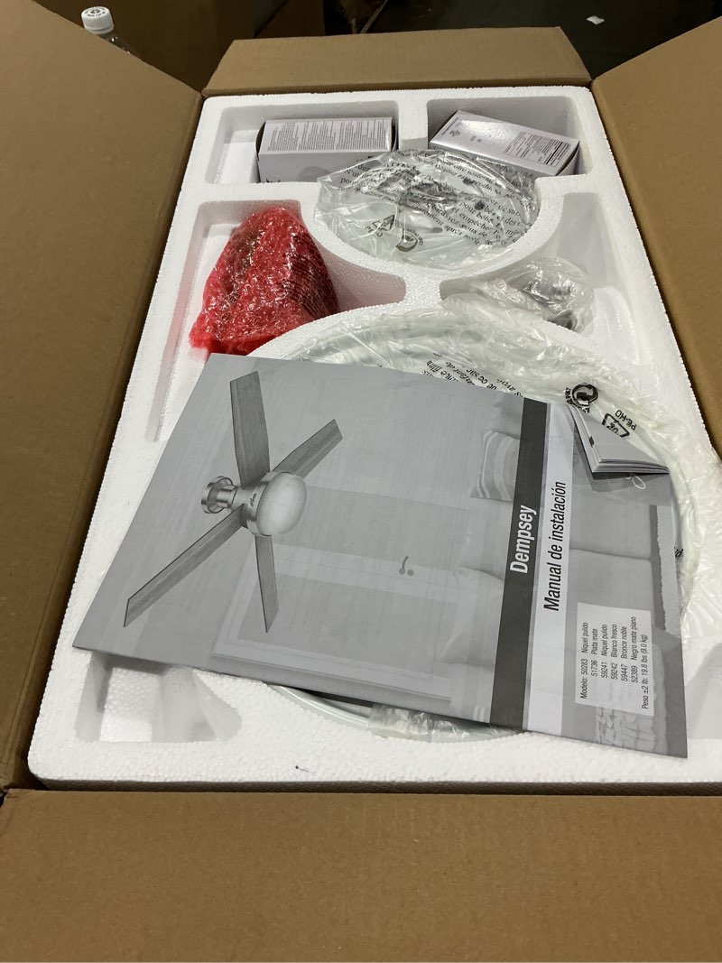 Condition photo showing New/Like New for hunter fan 52 inch fresh white finish dimpsay low profile with light kit (renewed)