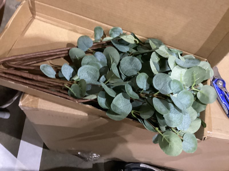 Condition photo showing Good Condition for 6 Pcs 27" Eucalyptus Stems Greenery Stems Eucalyptus Leaf Spray in Green Silk Plastic Plants Floral Artificial Plants for Home Party Wedding Decoration Green - 6 Pcs
