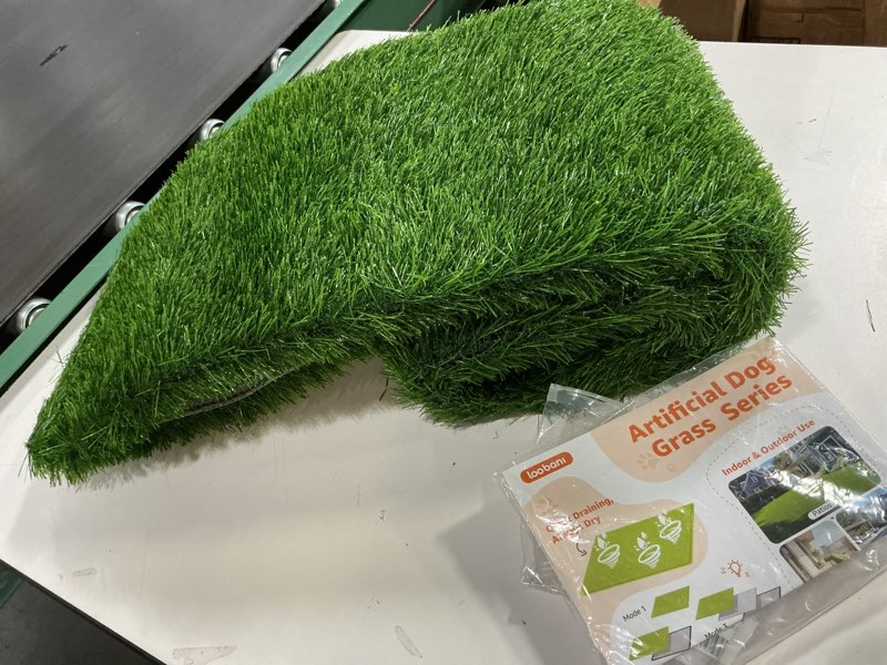 Condition photo showing Good Condition for LOOBANI Dog Grass Pee Pads, Artificial Dog Grass Pads for Potty Tray, Fake Grass for Dogs to Pee On, Outdoor Indoor Pee Grass for Dog Potty (31*51 inch)