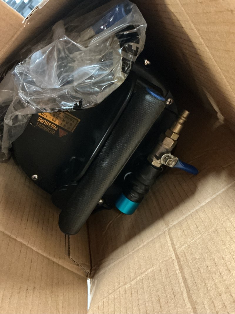 Condition photo showing Good Condition for ewk oil change kit, 6.5l pneumatic/manual oil extractor pump + 32mm low profile oil filter wrench socket, complete diy & garage solution for clean, maintenance 6.5l + 32mm oil filter wrench
