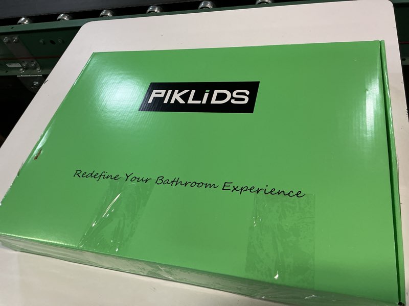 https://lotting-media.assets.bidfta.com/lotting_ba74e23f-834c-4108-af37-781f428f3967