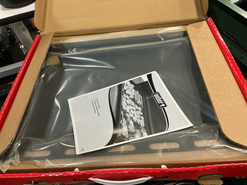 Condition photo showing Good Condition for weber full-size griddle for spirit series 300 gas grills