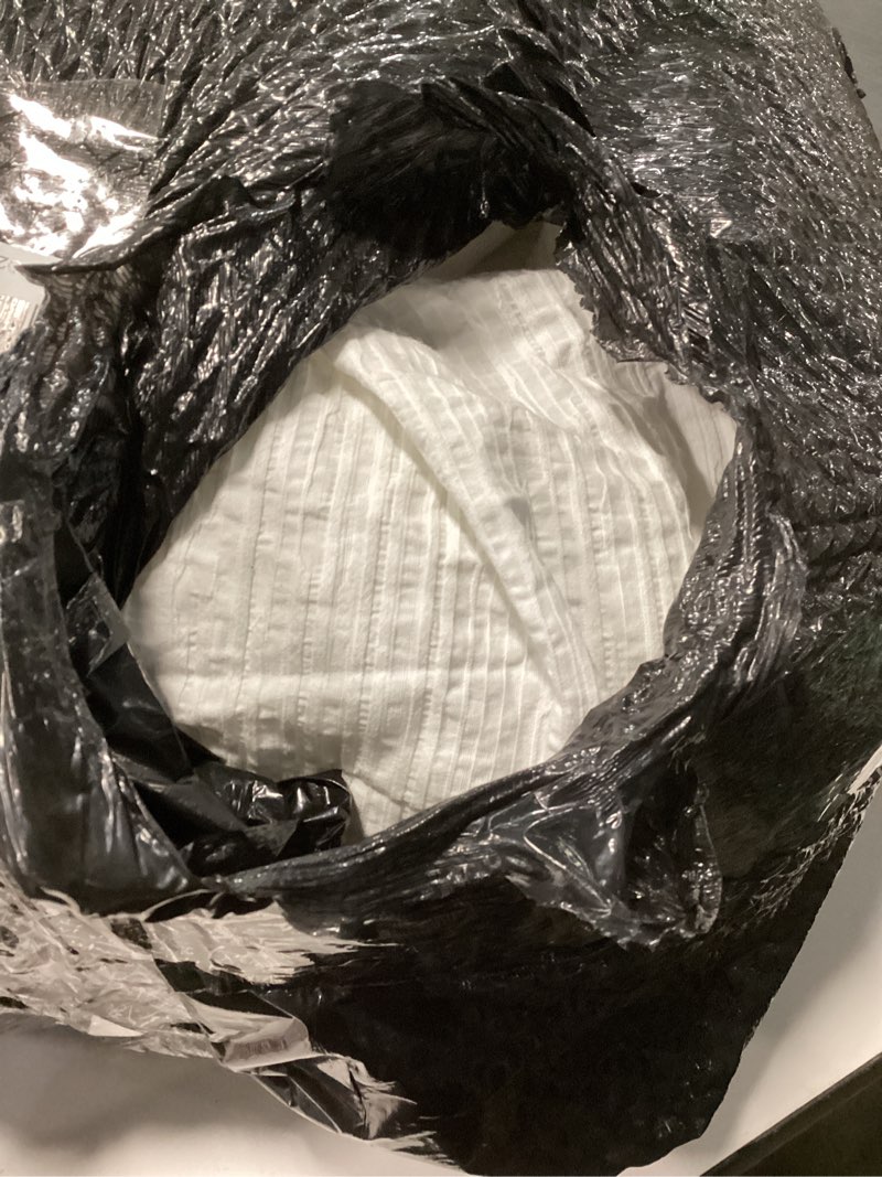 Condition photo showing As Is for Vera Wang - Comforter Set, Luxurious Bedding Set with Matching Shams, Grid Pattern Design, Chic Room Essentials (Bark Texture White, King) King Bark Texture White