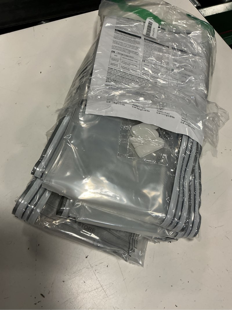 Condition photo showing Good Condition for hanging vacuum storage bags, 6 pack large hanging vacuum seal garment bags for clothing, space saver for clothes, suits, dresses, jackets, clothing storage for moving supplies(6 long) 6-long