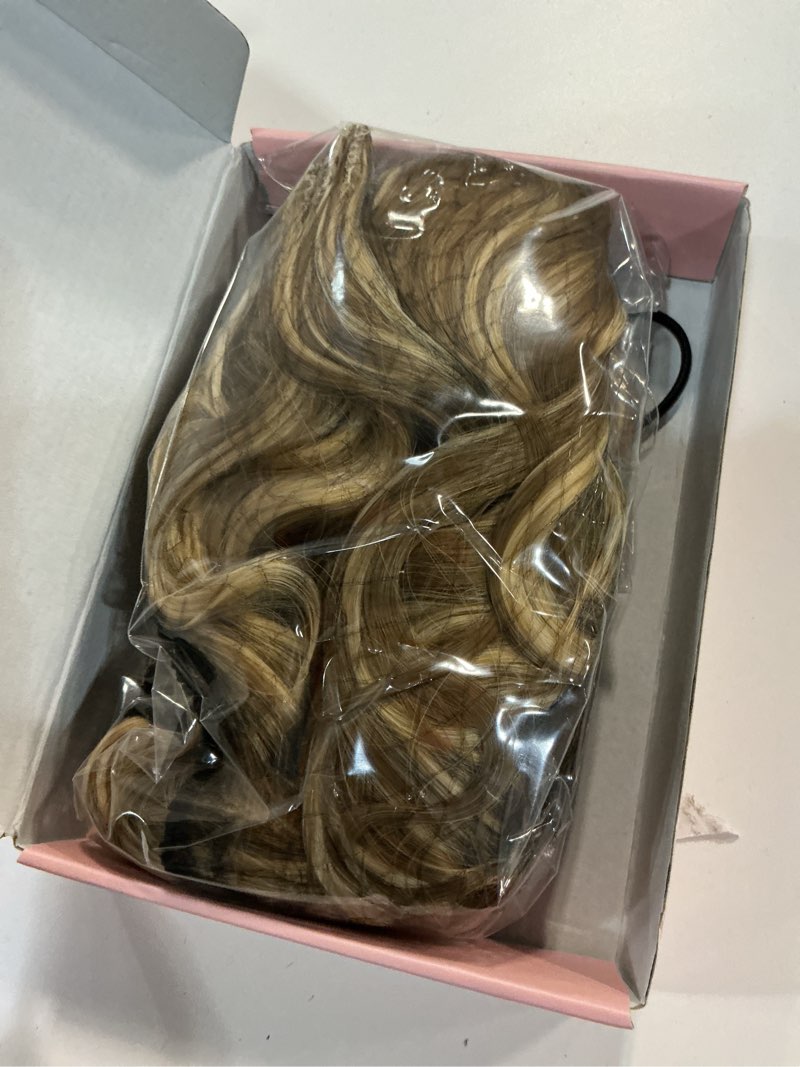 Condition photo showing New/Like New for REECHO Clip in Hair Extensions, 4PCS Hair Extensions 24" Thick Long Beach Waves hair extensions HE003 Invisible Lace Weft – Medium Blonde with Blonde Highlights