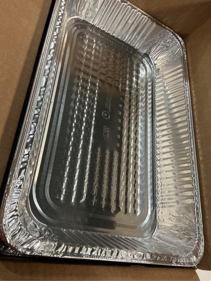 Condition photo showing Good Condition for EHOMEA2Z Large Aluminum Pans With Lids Disposable Full Heavy Duty Roasting, Broiling, Baking, Catering Pans 21x13x3 (15, Full-Size w/Lids) 15 Full-Size w/ Lids