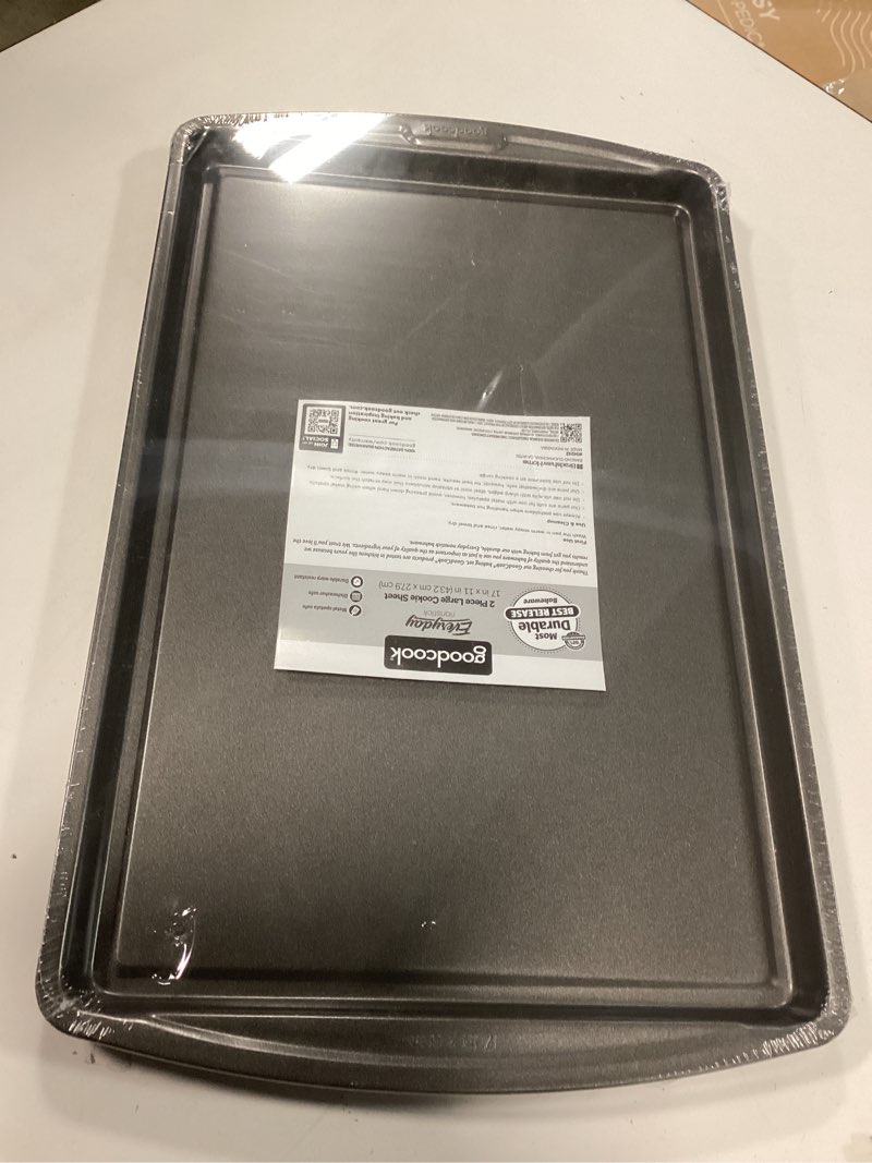Condition photo showing New/Like New for GoodCook Everday Nonstick Carbon Steel 17 x 11-Inch Baking Sheet Set, 2 Pack – Medium Sized Carbon Steel Cooking Pans, Bakeware Set, Cookie Sheets for Baking, Oven Pan Set 11" x 17" (2-Piece Set)
