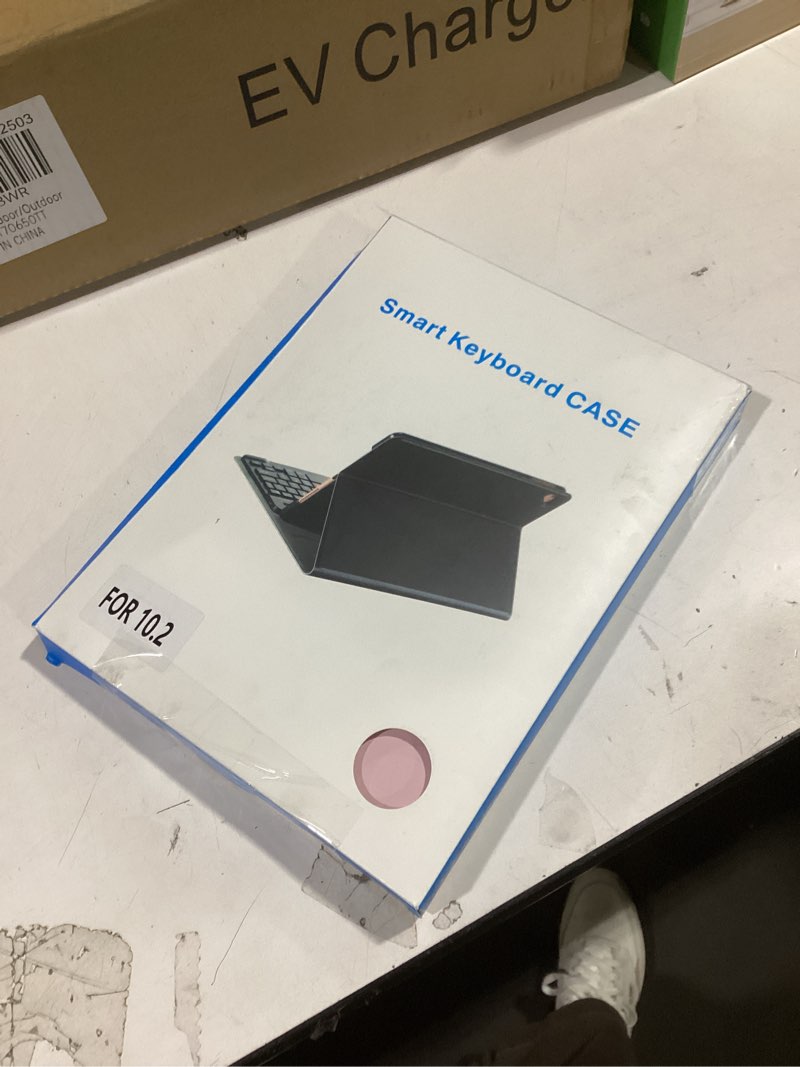 Condition photo showing New/Like New for Keyboard Case for iPad 9/8/7th Gen, 10.2 inch, Detachable Bluetooth Keyboard, Pink