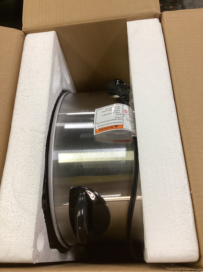 Condition photo showing Good Condition for Crock-Pot 7 Quart Oval Manual Slow Cooker, Stainless Steel (SCV700-S-BR), Versatile Cookware for Large Families or Entertaining 7 Qt