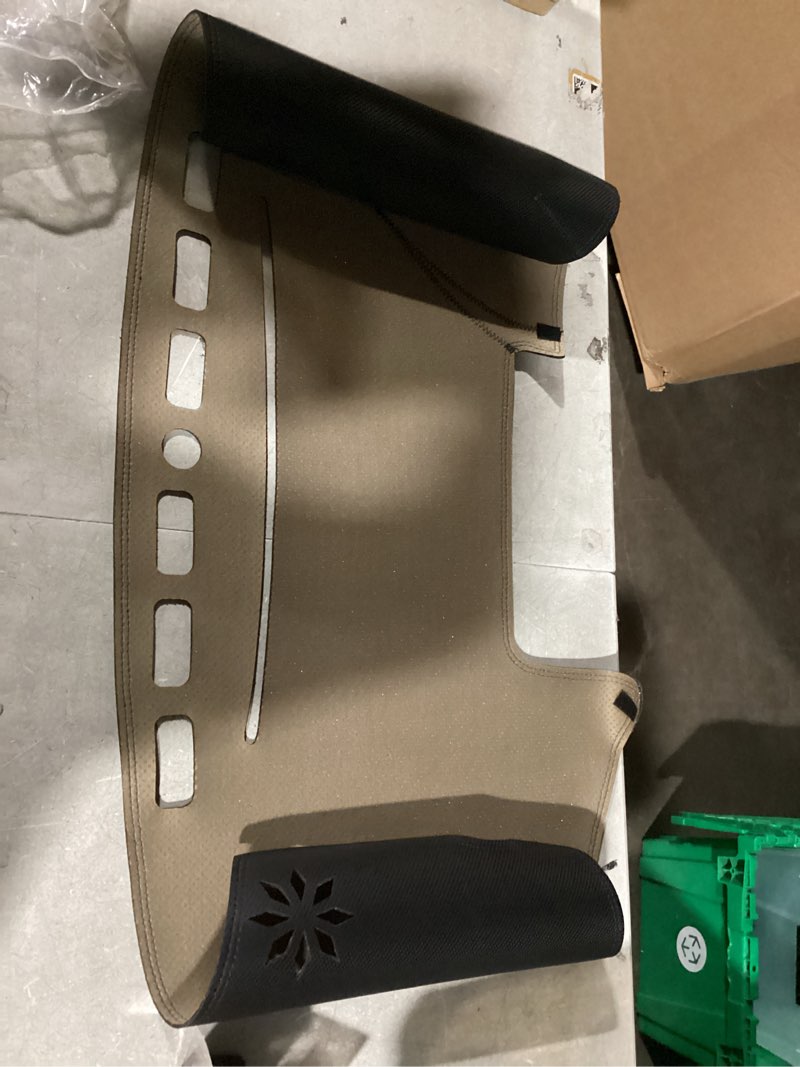 Condition photo showing Good Condition for Dash Cover Mat Custom Fit for Toyota Sienna 2015-2020, Dashboard Cover Pad Carpet Protector (Black) F151 15-20 Black