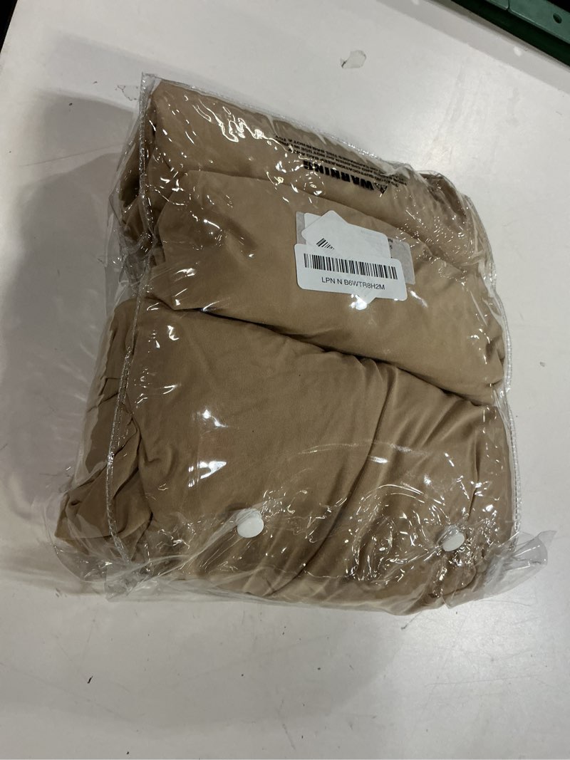 Condition photo showing Good Condition for outdoor cushion covers set,8pcs waterproof patio furniture couch seat slipcovers, replacement for sofa sectional chair(cover?only) khaki 8pcs