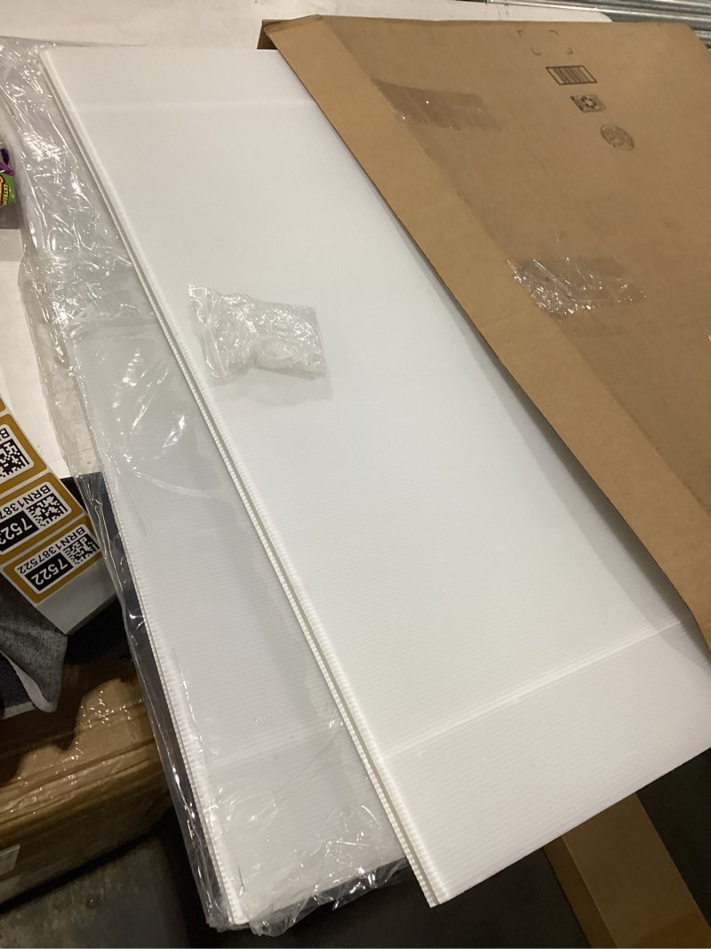 Condition photo showing Good Condition for Wenqik 2 Pcs Guinea Pig Cage Liner Corrugated Plastic Cage Liner Base 2 x 4 Panel Size Guinea Pig Cage Bottom for Small Animals Hedgehogs Rabbits Cages Tray, 55 x 27 Inch(White)