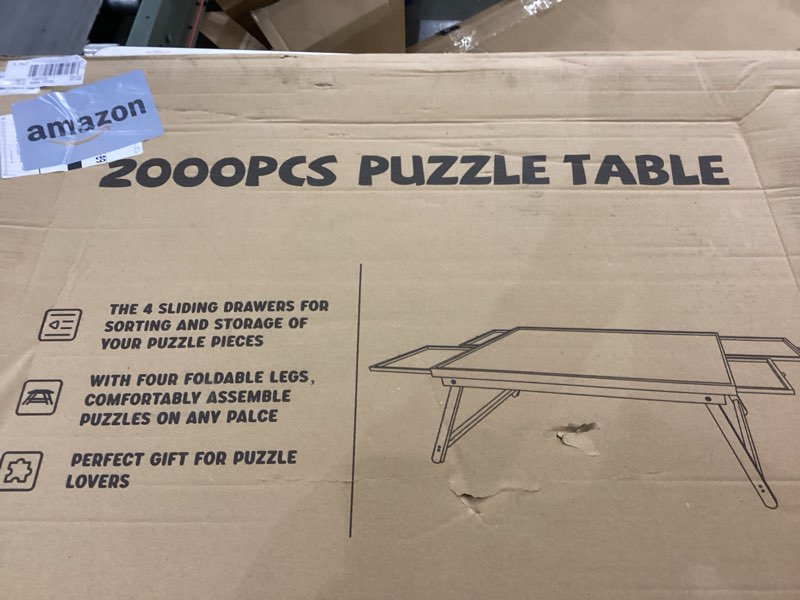 Condition photo showing Good Condition for 200 pcs puzzle table