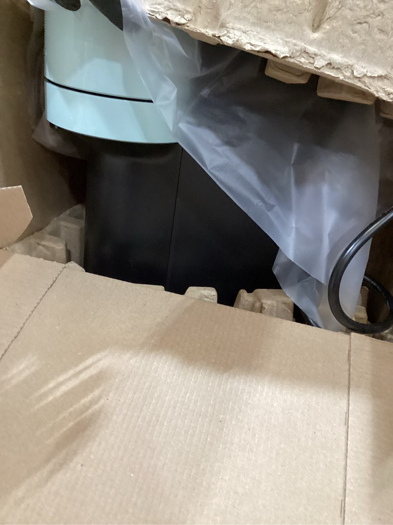 Condition photo showing Good Condition for nespresso vertuo next coffee and espresso maker by de'longhi