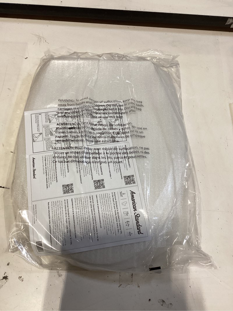 Condition photo showing New/Like New for american standard 5503a00b.020 transitional elongated toilet seat soft close, white elongated front