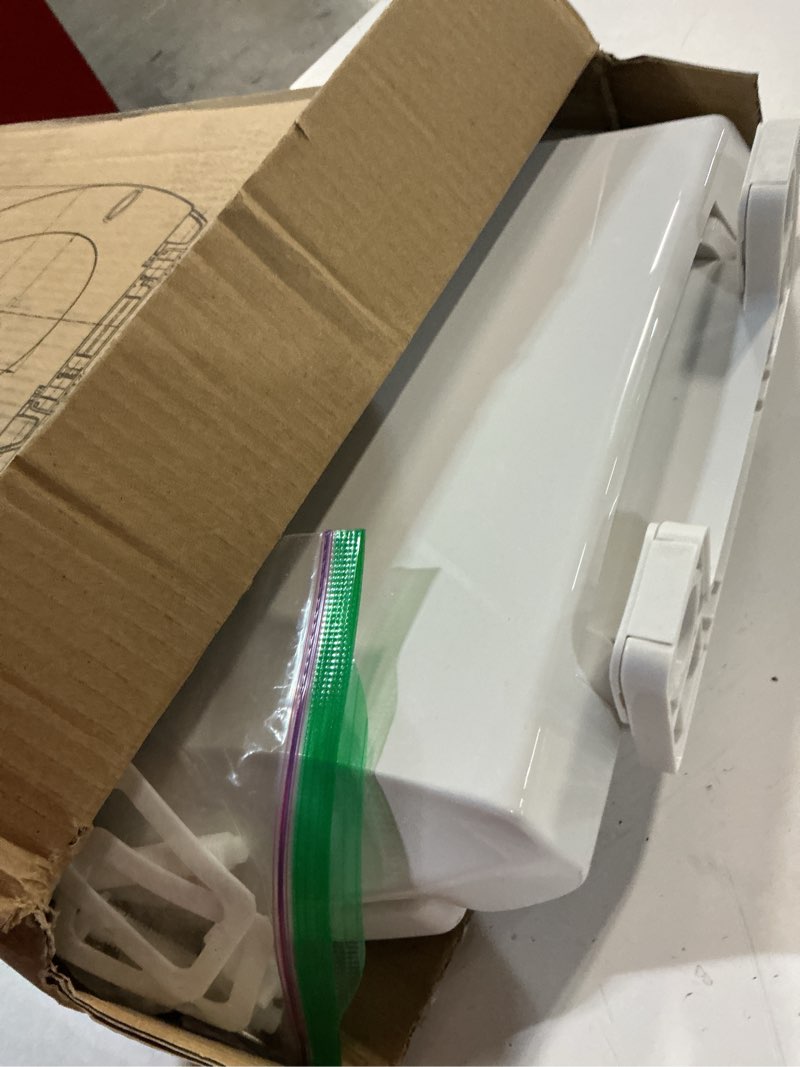 Condition photo showing Good Condition for jingze elongated toilet seat slow close, quiet toilet seat cover with never loosen durable toilet seat lid easy to install & clean, polypropylene (pp), white elongated 18.5inch white