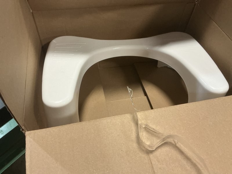 Condition photo showing New/Like New for squatty potty simple curve bathroom toilet stool 7" white