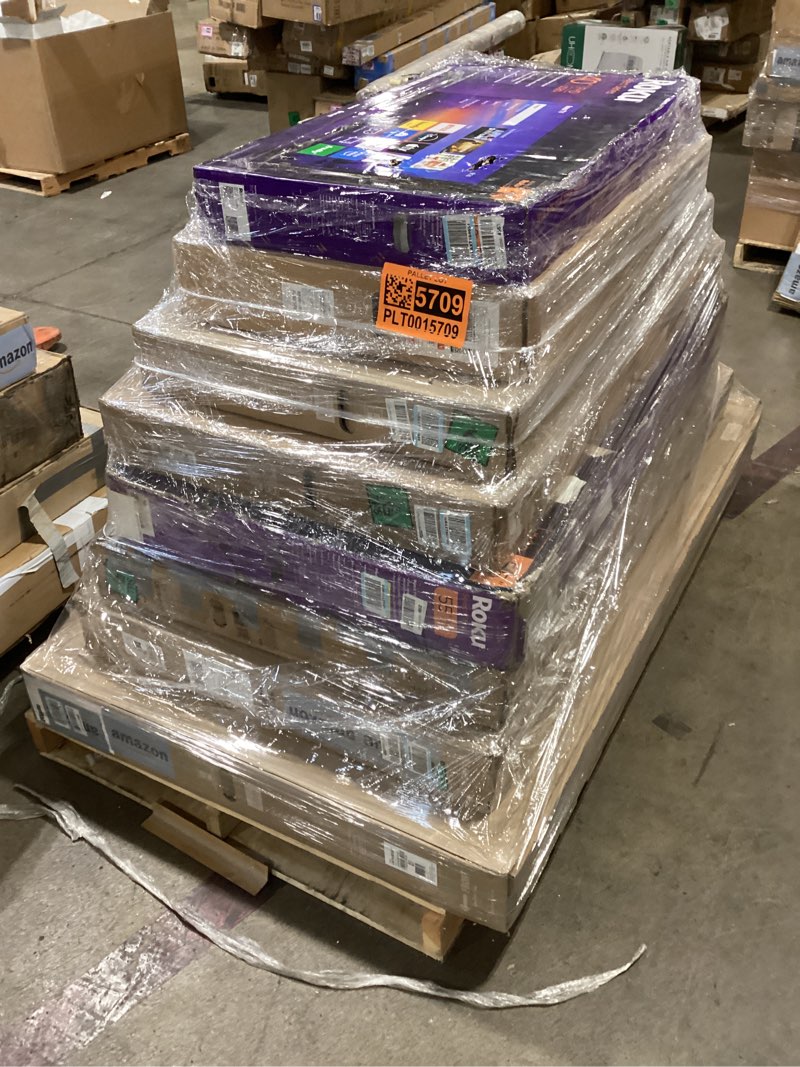Broken TV Pallet of 8, Samsung and Roku